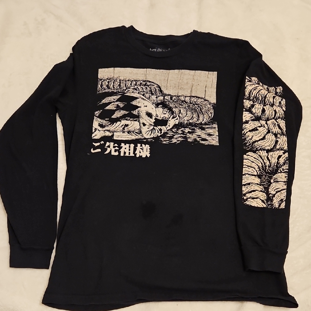 Junji Ito Collection Crunchyroll My Dear Ancestors Long Sleeve Shirt Men's Small